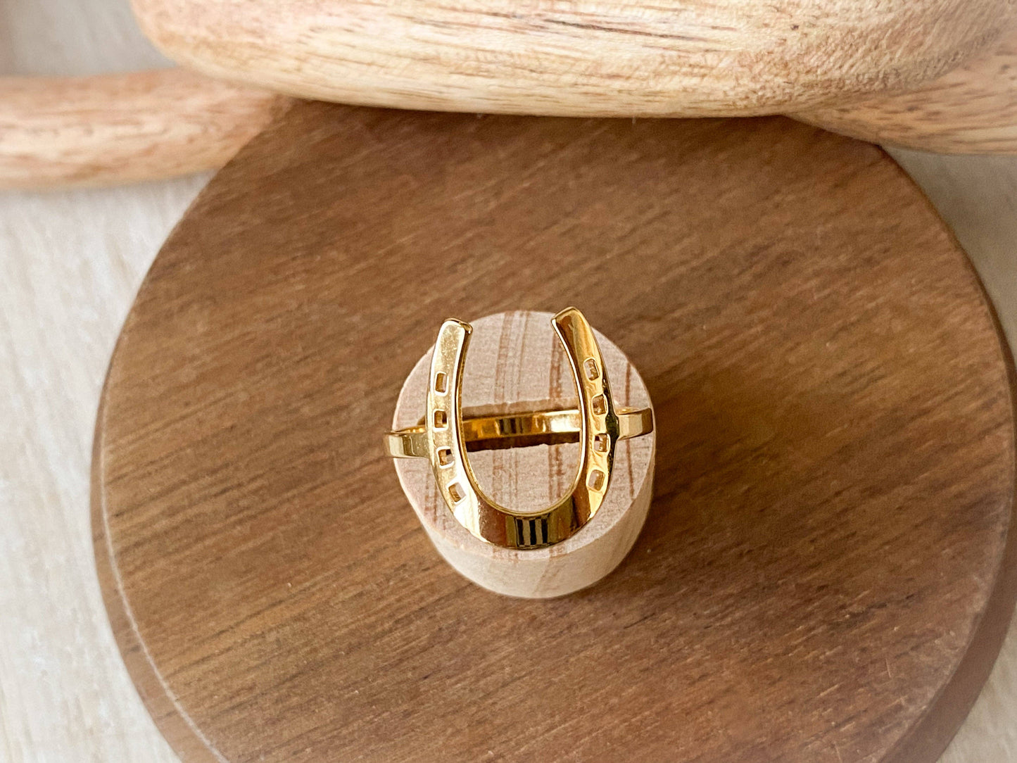 Horseshoe Ring