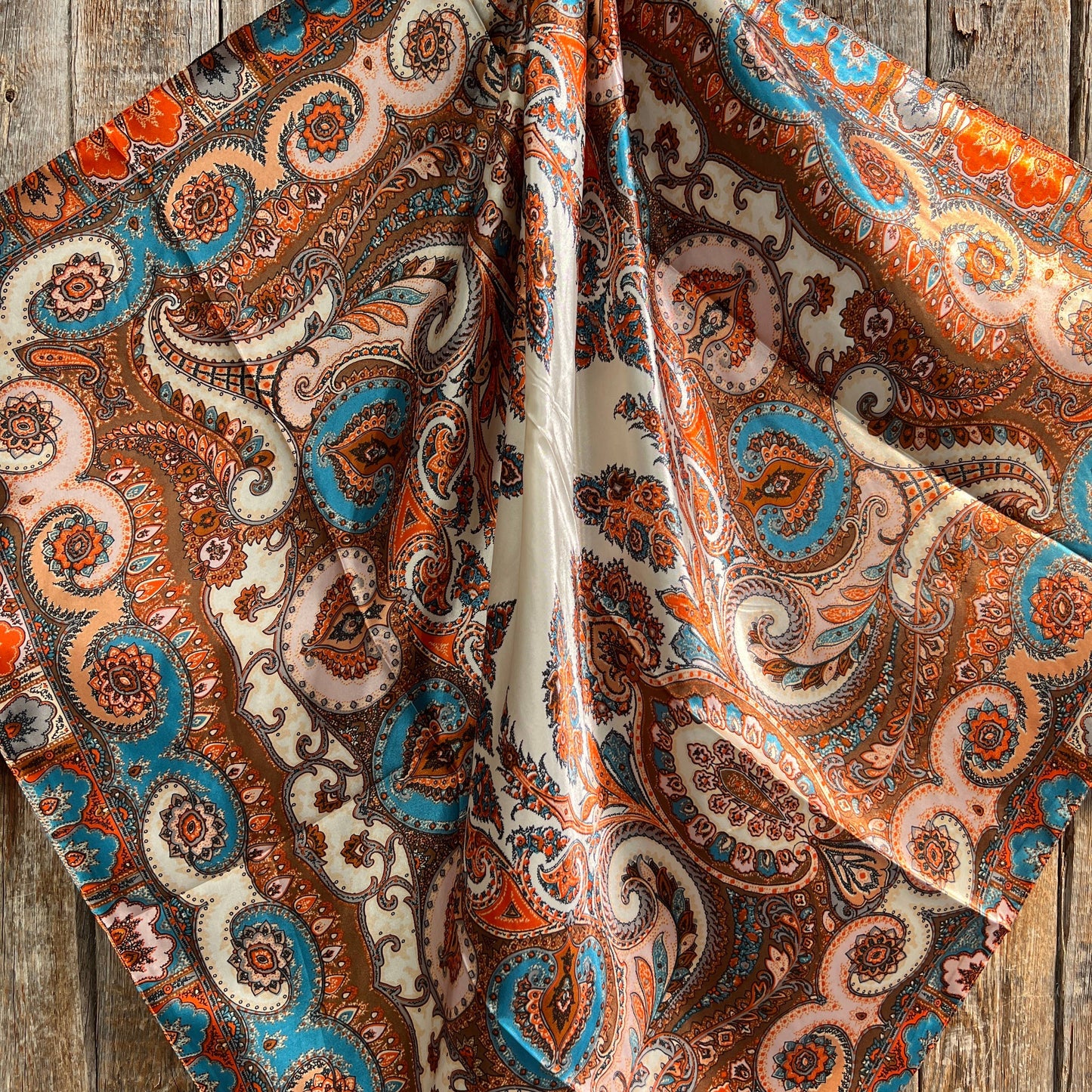 35X35" Tan & Cream Paisley Wild Rag/Scarf WR907