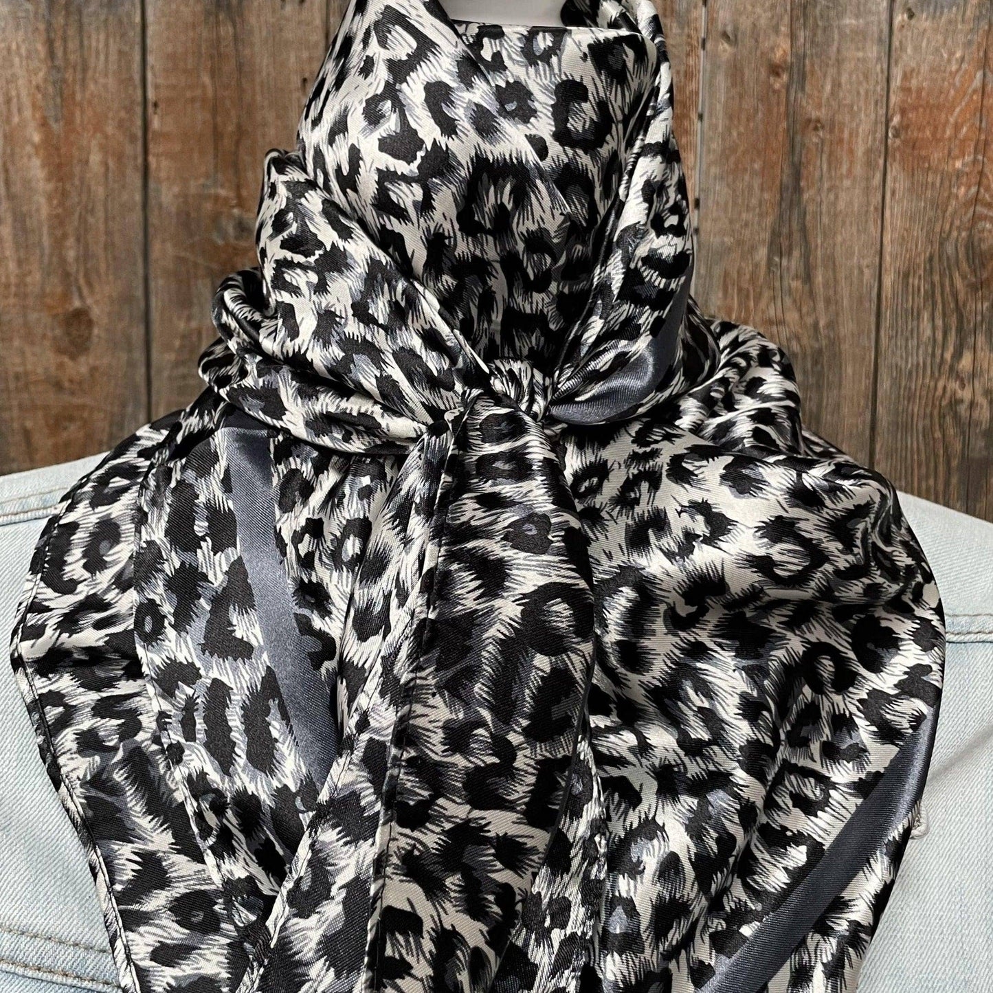 White Leopard Wild Rag