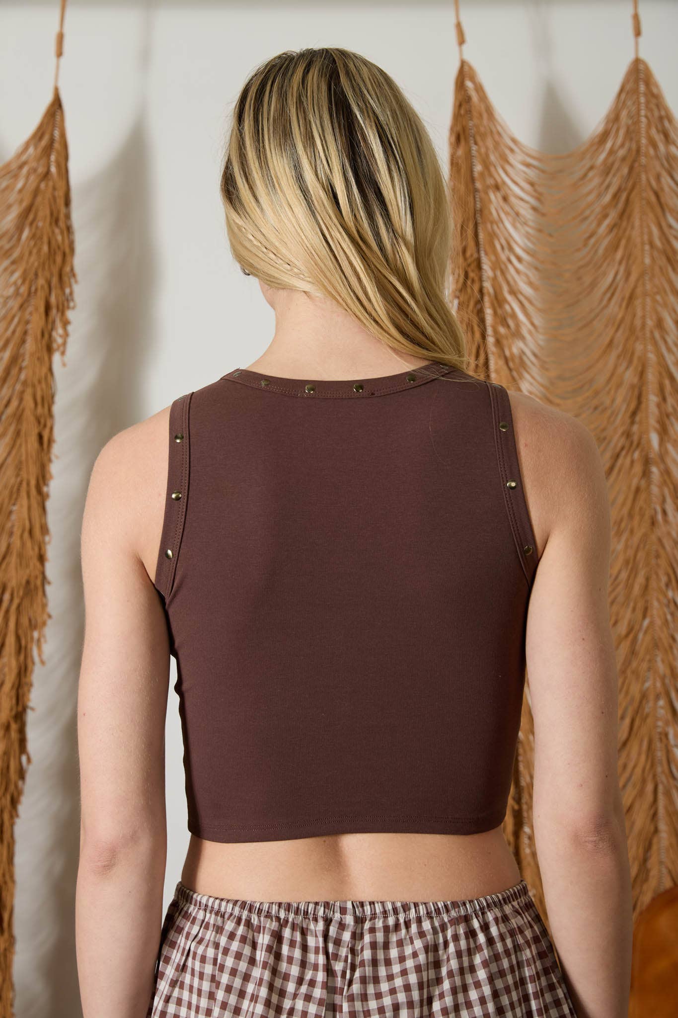 WESTERN GRAPHIC STUD CROP TOP