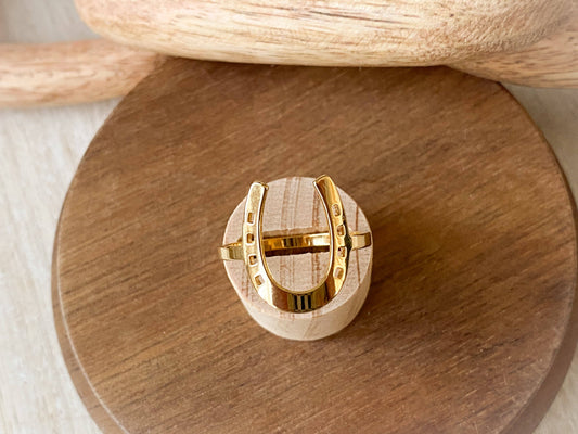Horseshoe Ring