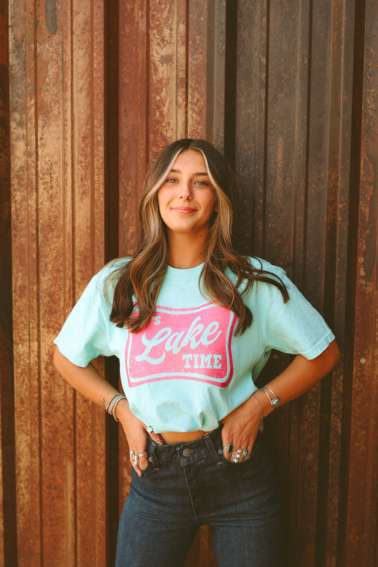 It's Lake Time - COMFORT COLOR - Chalky Mint & Pink