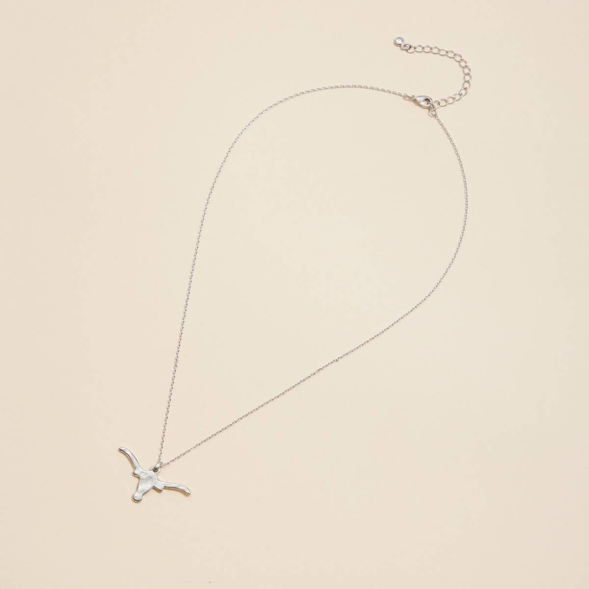 Longhorn Charm Gold Dip Short Necklace
