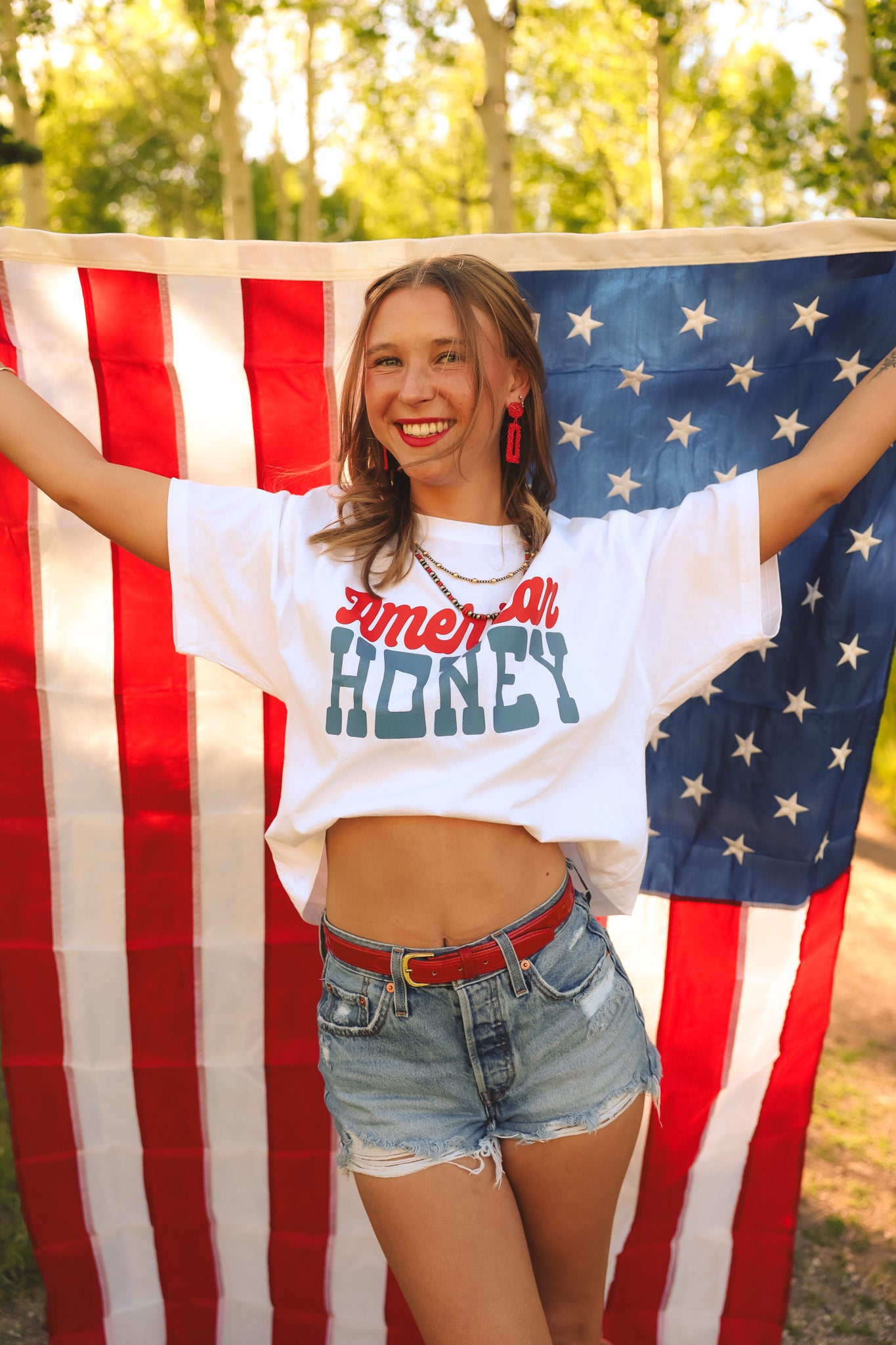 American Honey Graphic Box Crop Top in WHITE
