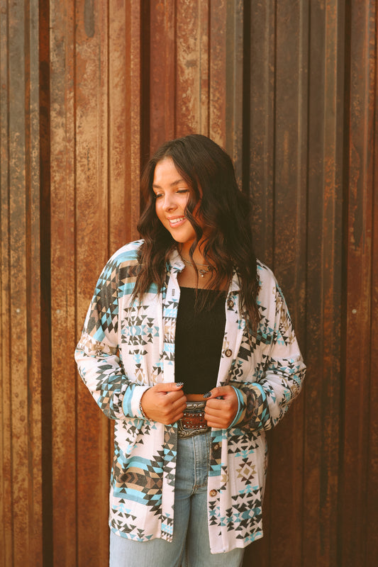 AV1162-VICTORIA GEO PRINT BUTTON DOWN SHACKET