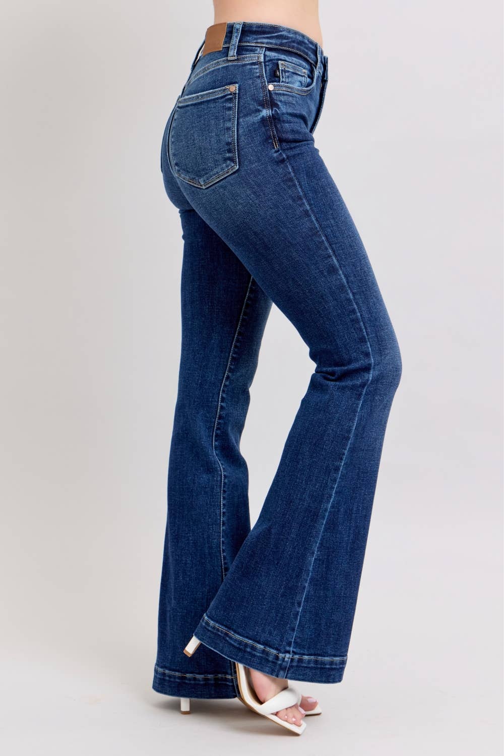 HW Trouser Flare: 3(26)